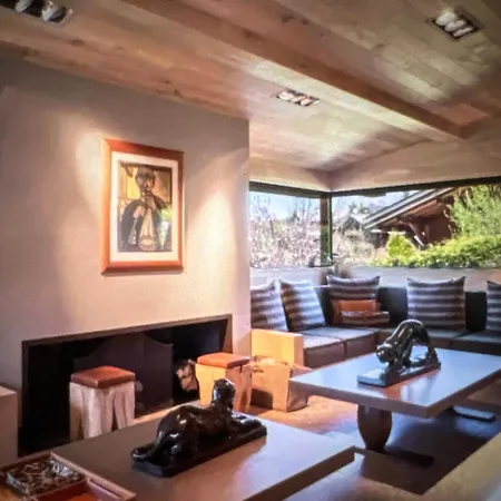 New Chalet W Near Slopes & Sauna بيت للعطل
